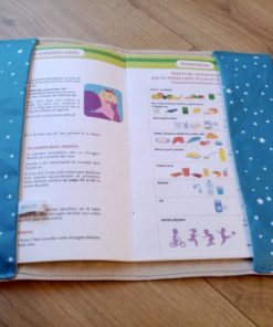 protège carnet de santé à offrir comme cadeau de naissance